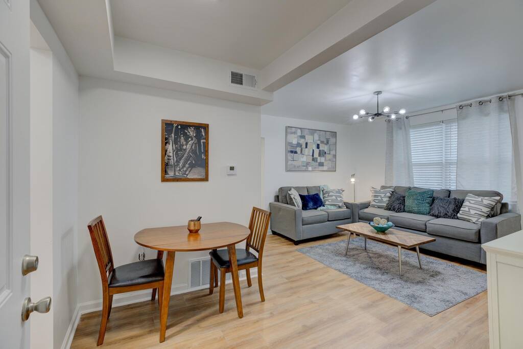 Tranquil Abode: Furnished Apartments in Memphis